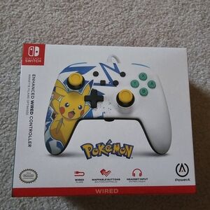 Nintendo White and Yellow Wired Controller
